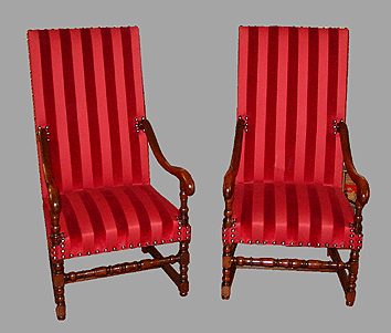 Fauteuils Louis XIII pieds bobines