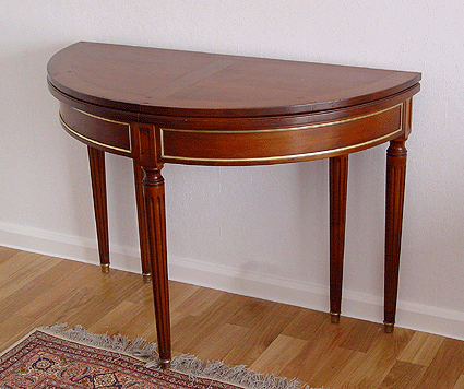 Table demi-lune Louis XVI