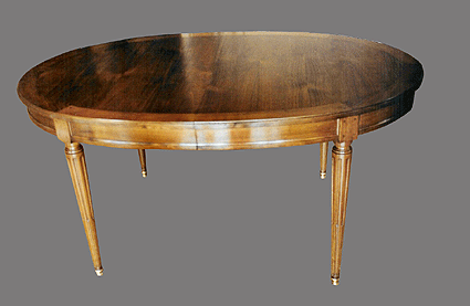 Table ovale Louis XVI en merisier