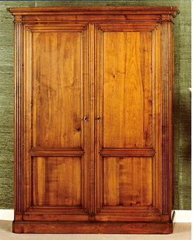 Armoire Louis XVI en merisier