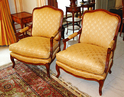 Fauteuils Louis XV 